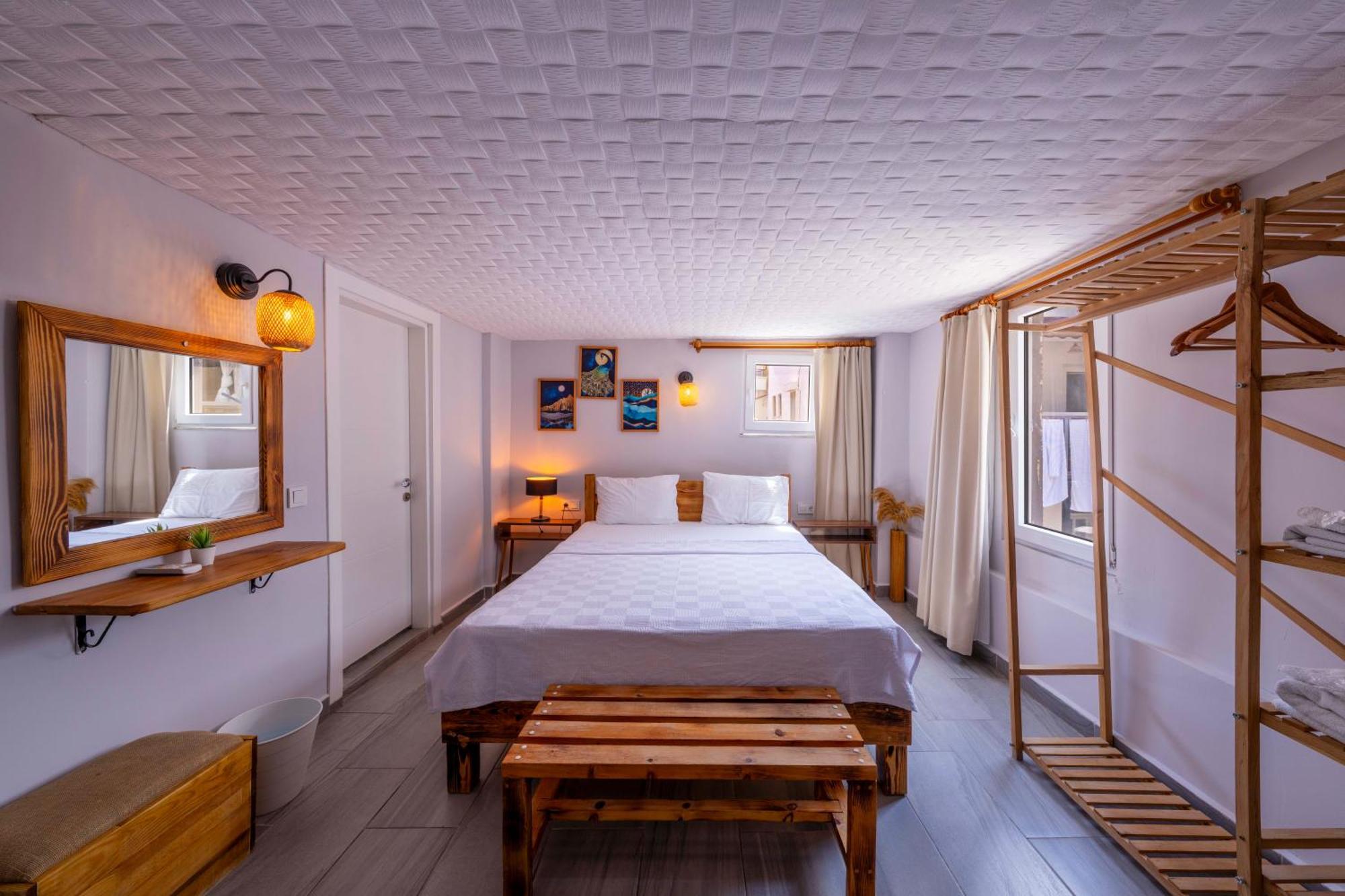 Larex Otel Kas Bagian luar foto